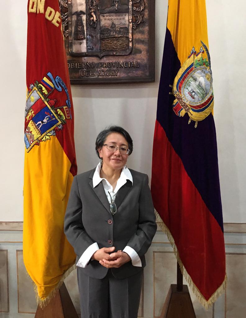 SOCIÓLOGA CECILIA MÉNDEZ ASUMIÓ LA PREFECTURA DEL AZUAY