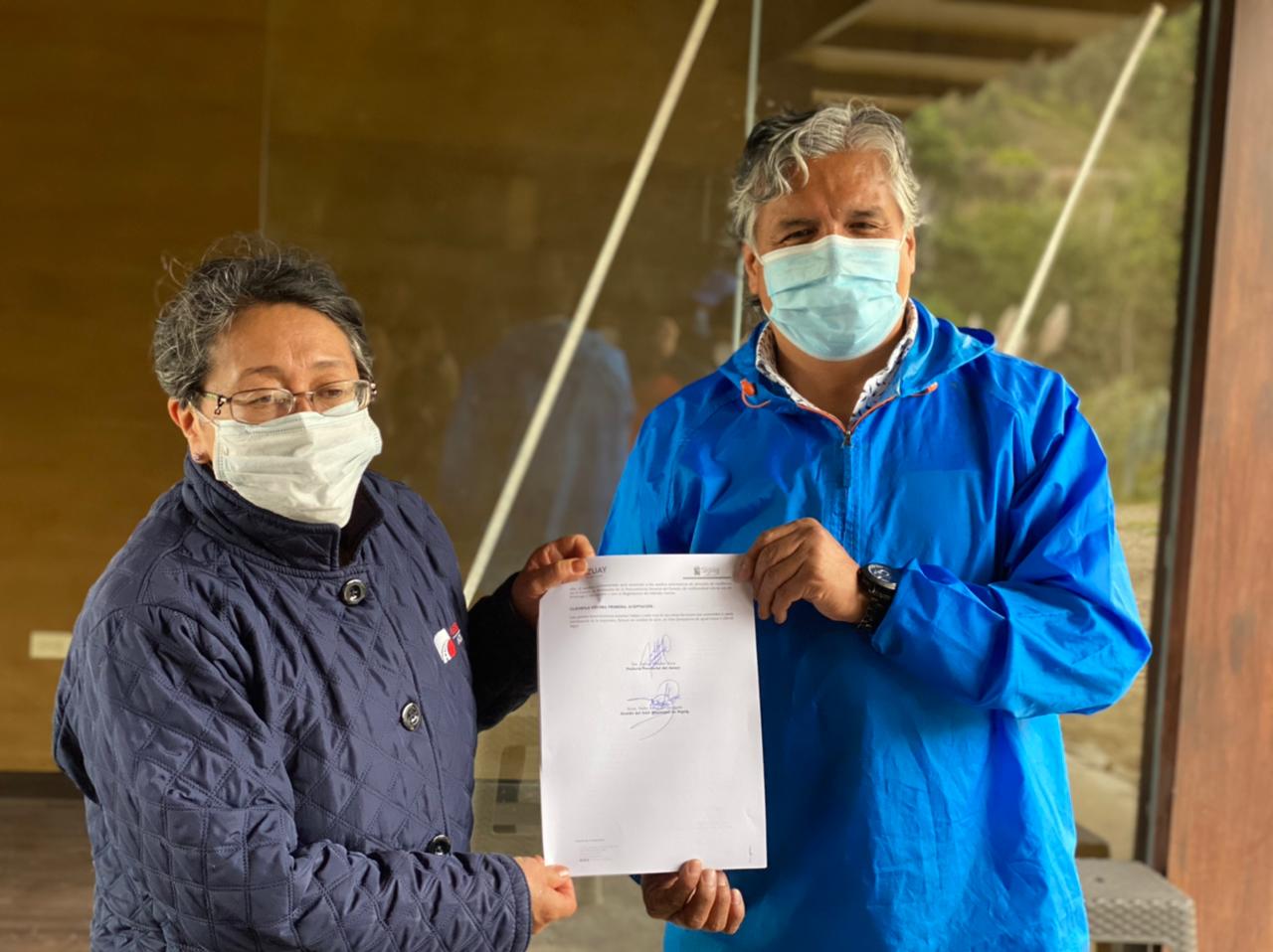 PREFECTURA DEL AZUAY COMPROMETE RECURSOS PARA EL MEJORAMIENTO VIAL SÍGSIG-CHOBSHI