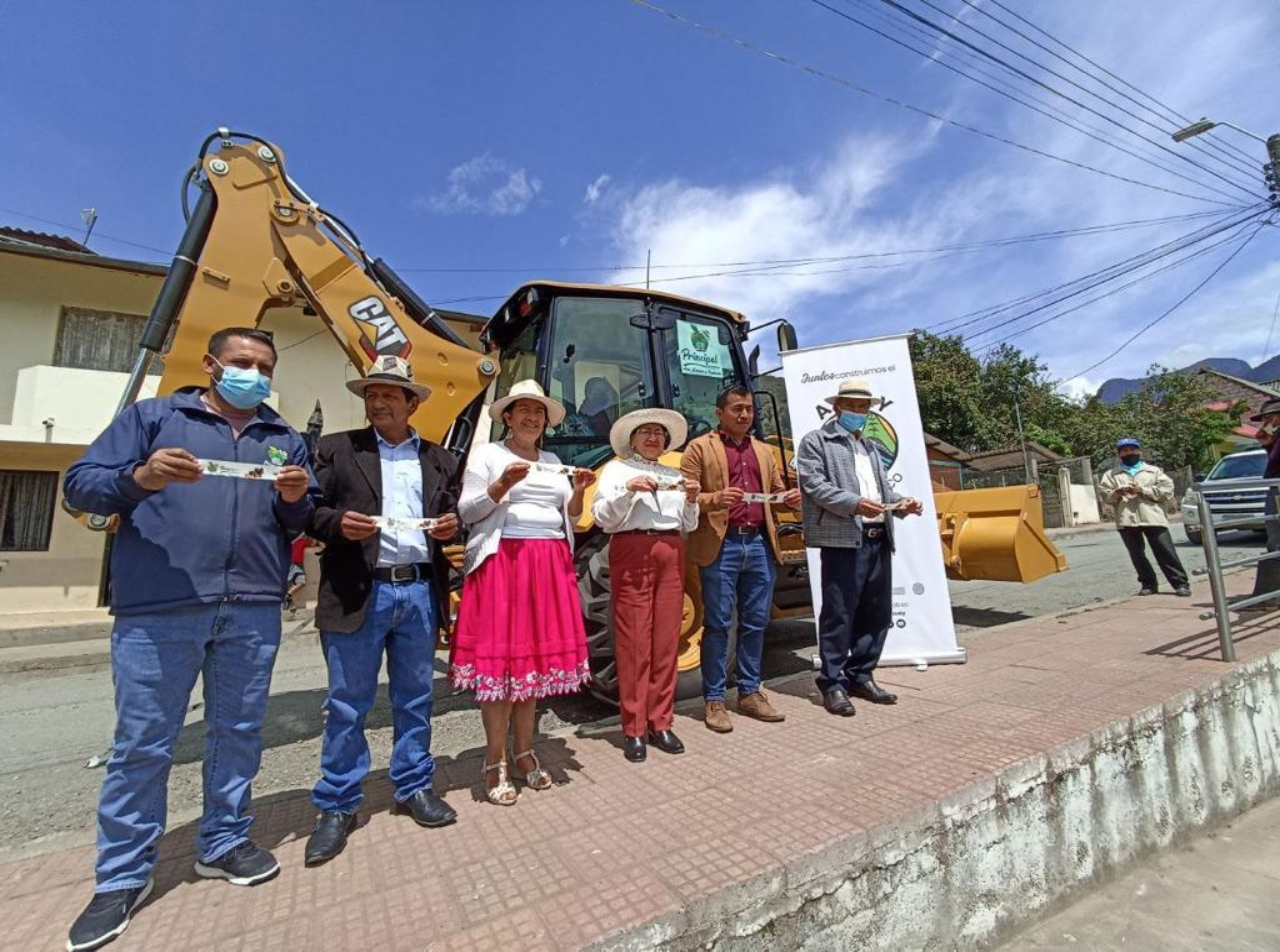 PARROQUIA PRINCIPAL RECIBE MAQUINARIA PARA ATENDER NECESIDADES VIALES