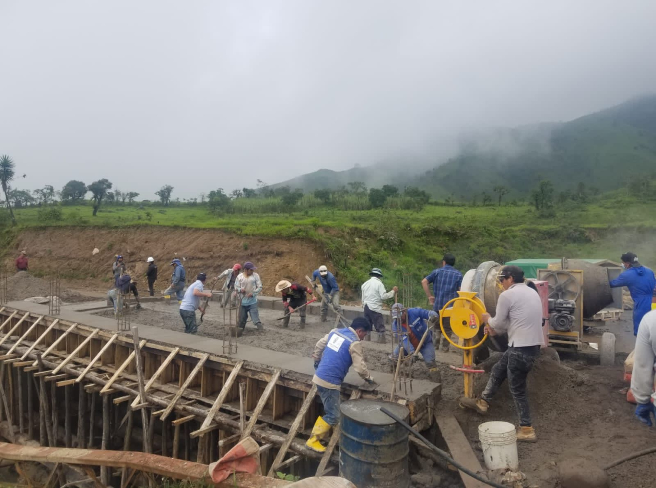 MÁS DE 100 FAMILIAS SE BENEFICIARÁN CON PUENTE EN EL CANTÓN PUCARÁ