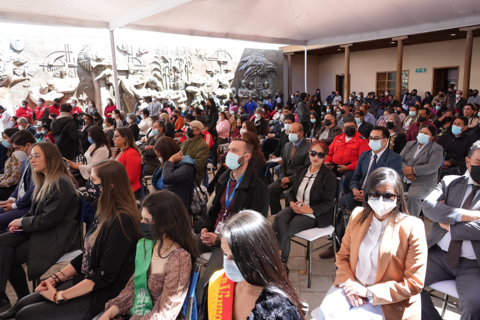 AZUAY CELEBRÓ 198 AÑOS DE PROVINCIALIZACIÓN CON OBRAS QUE BENEFICIAN A LA POBLACIÓN