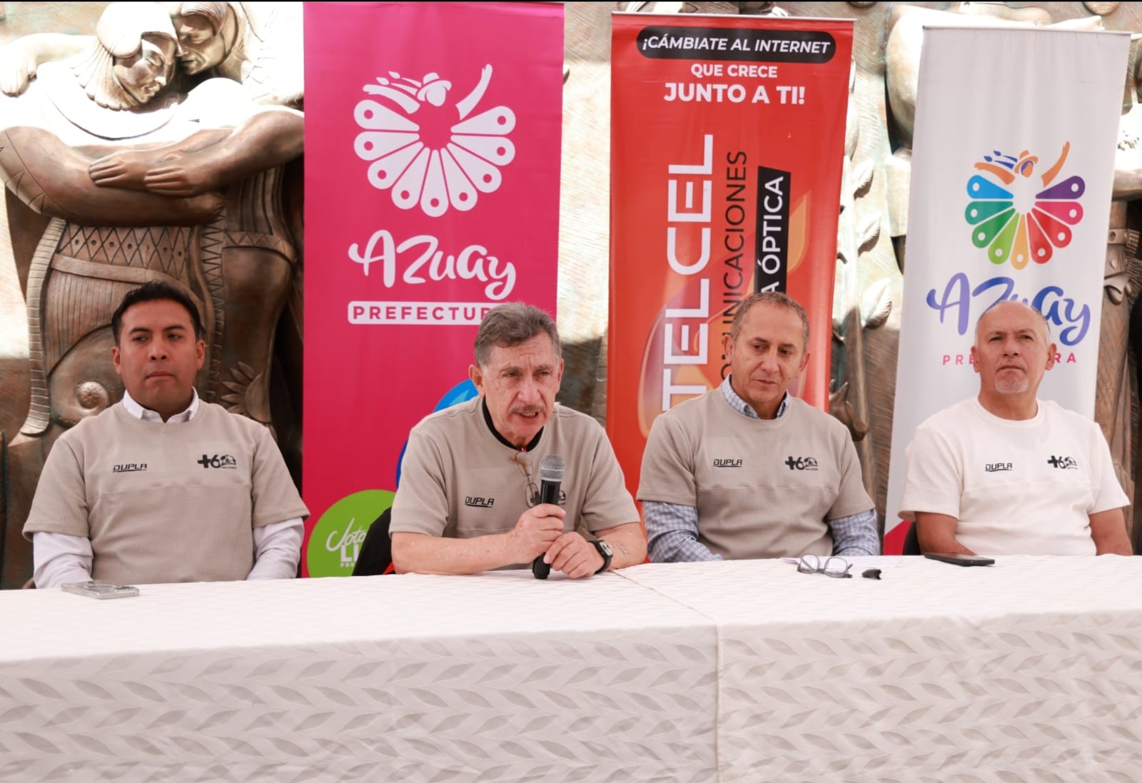 La Prefectura del Azuay apoya el Campeonato Sudamericano de Fútbol para mayores de 60 años